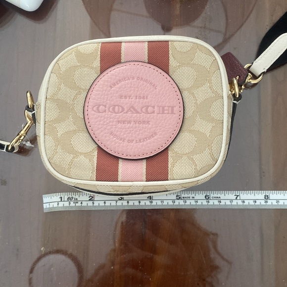 Coach Dempsey camera bag - Picture 5 of 7